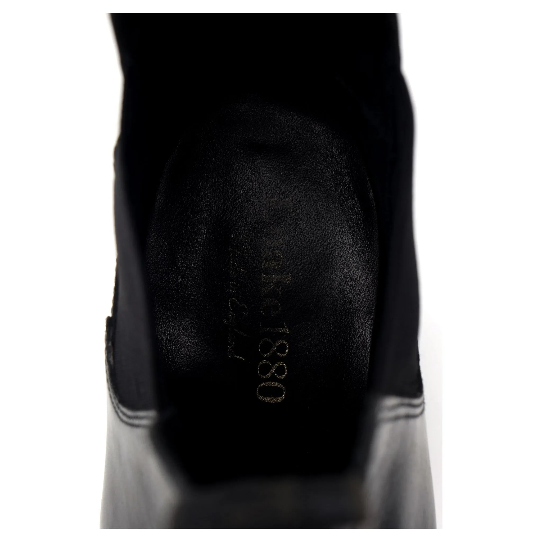 1880 'Apsley' Black Leather Chelsea Boots UK 8 G