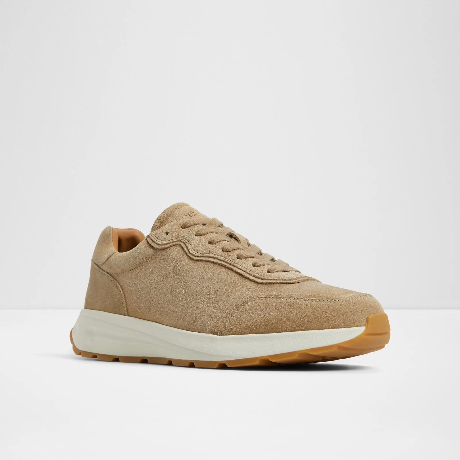 Alessio / Sneakers