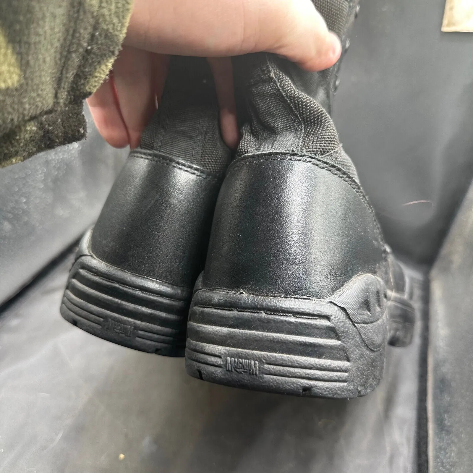 Army Black Leather High Top Magnum Combat Boots - Size EU 42 - UK 8L