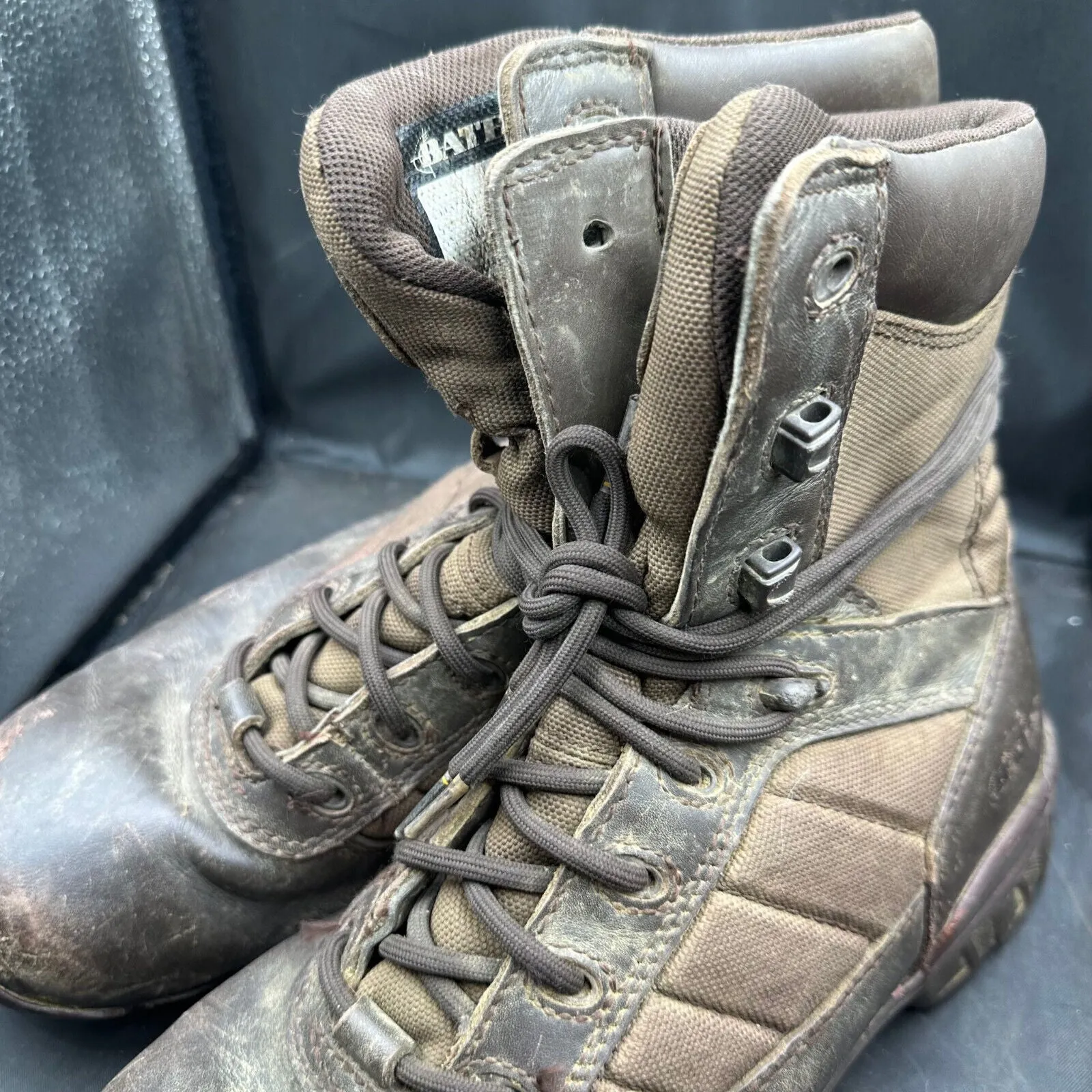 Army Brown Leather BATES Combat Boots - Size EU 41 - UK 7M