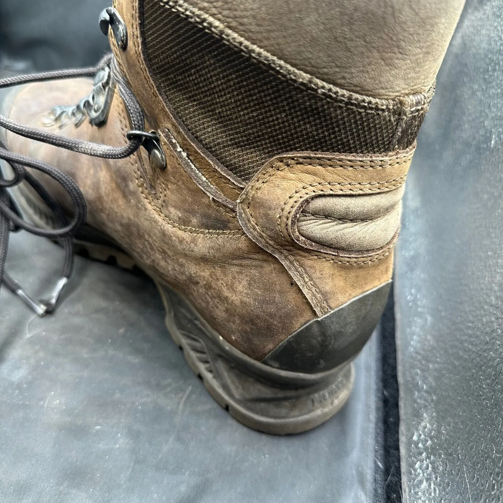 Army Brown Leather Meindl High Top Combat Boots - Size EU 41.5 - UK 7.5