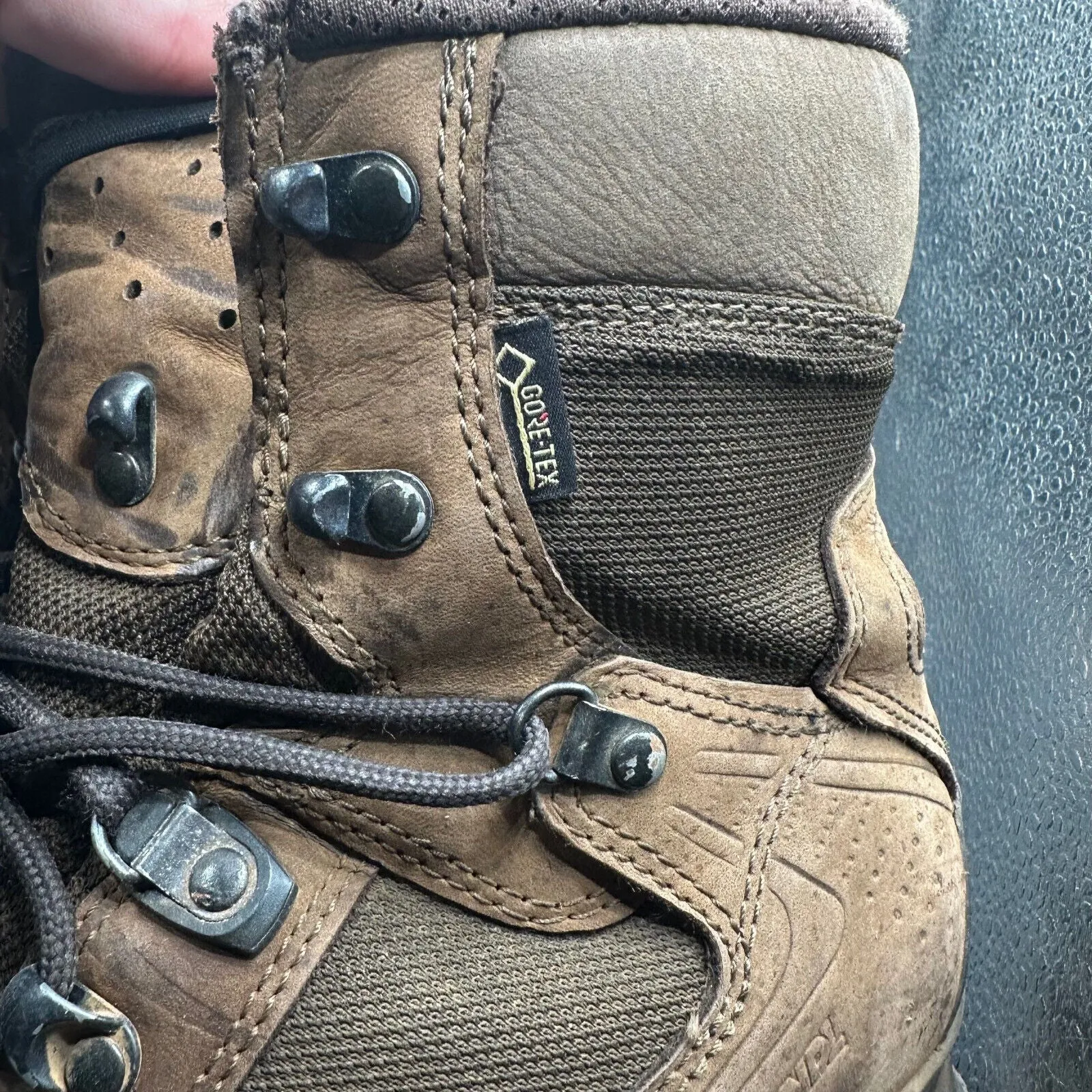 Army Brown Leather Meindl High Top Combat Boots - Size EU 41.5 - UK 7.5