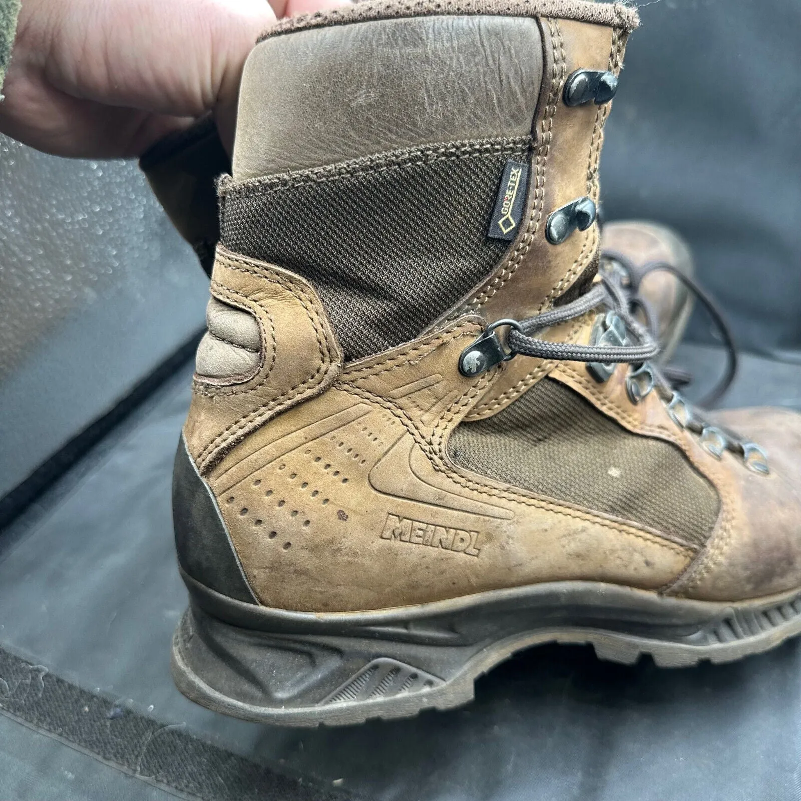Army Brown Leather Meindl High Top Combat Boots - Size EU 41.5 - UK 7.5