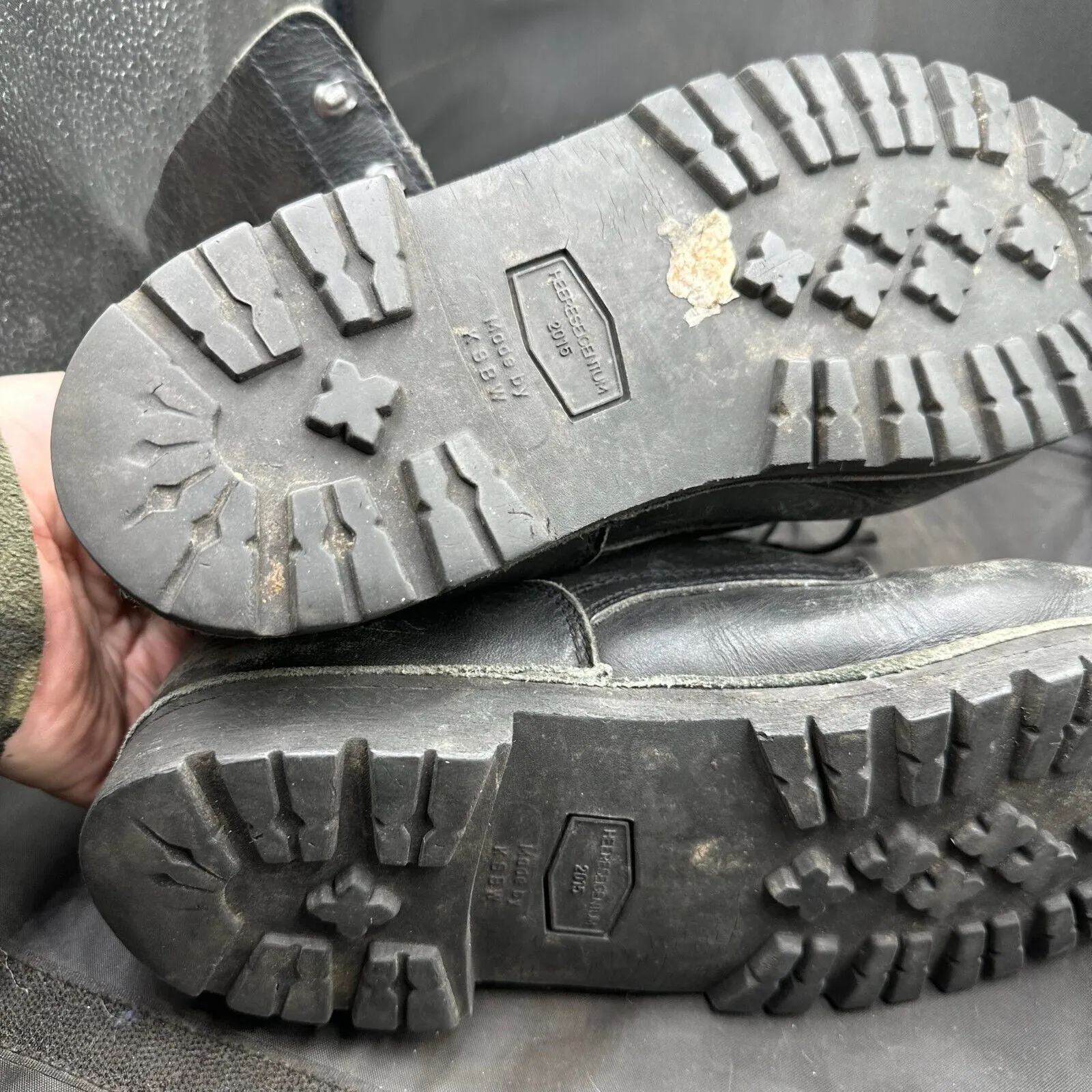 Austrian Army Black Leather Army Combat Boots - Size EU 42 - UK 8