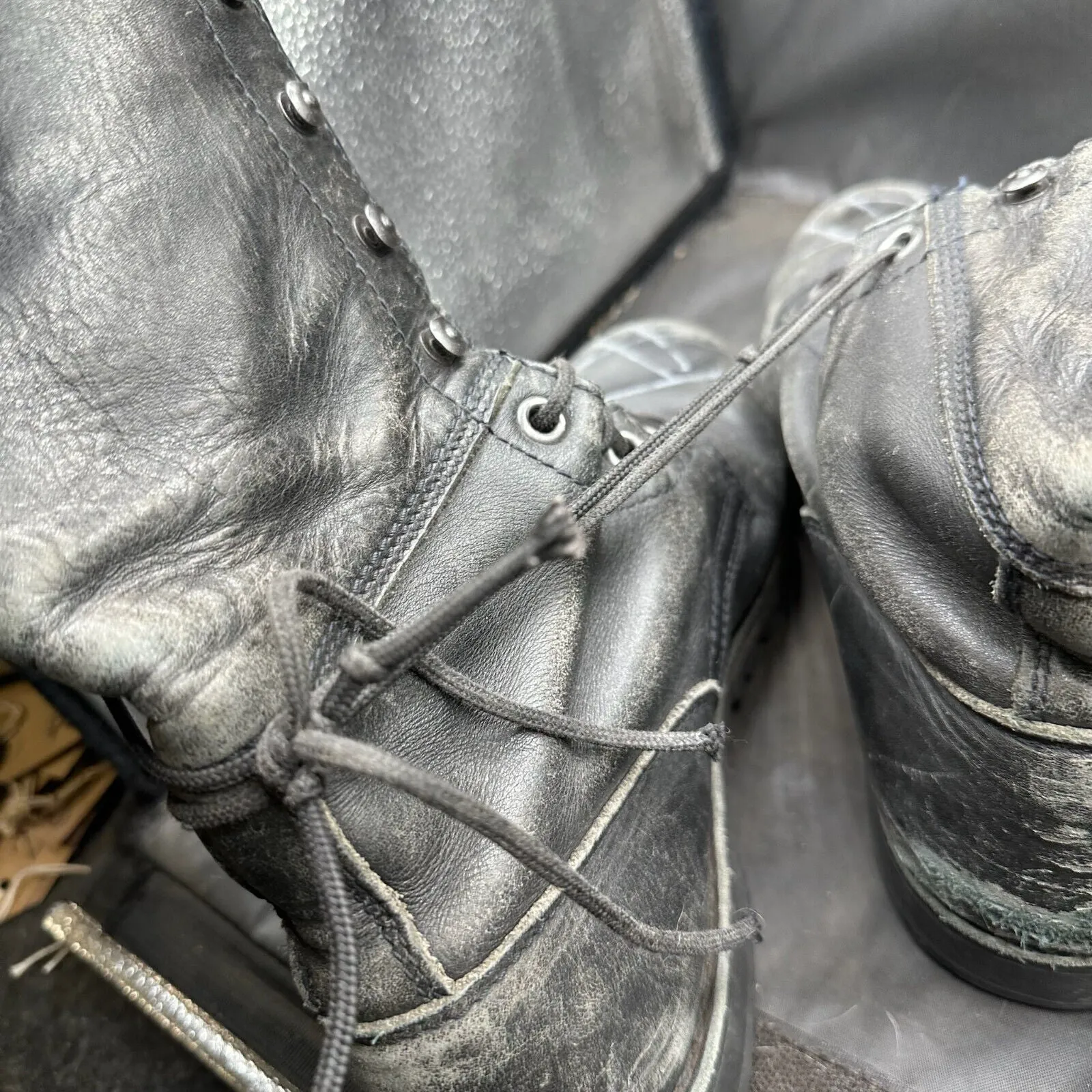 Austrian Army Black Leather Army Combat Boots - Size EU 42 - UK 8