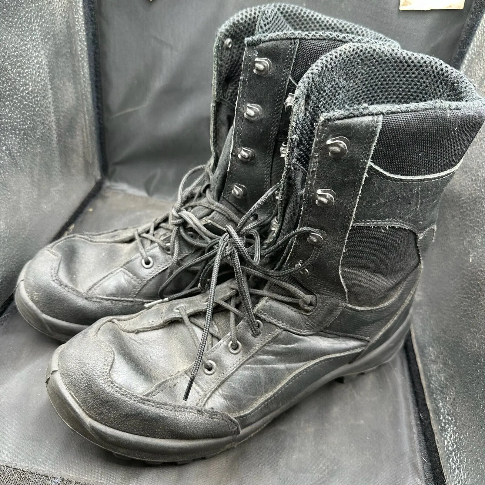 Austrian Army Black Leather Army Combat Boots - Size EU 44 - UK 9.5