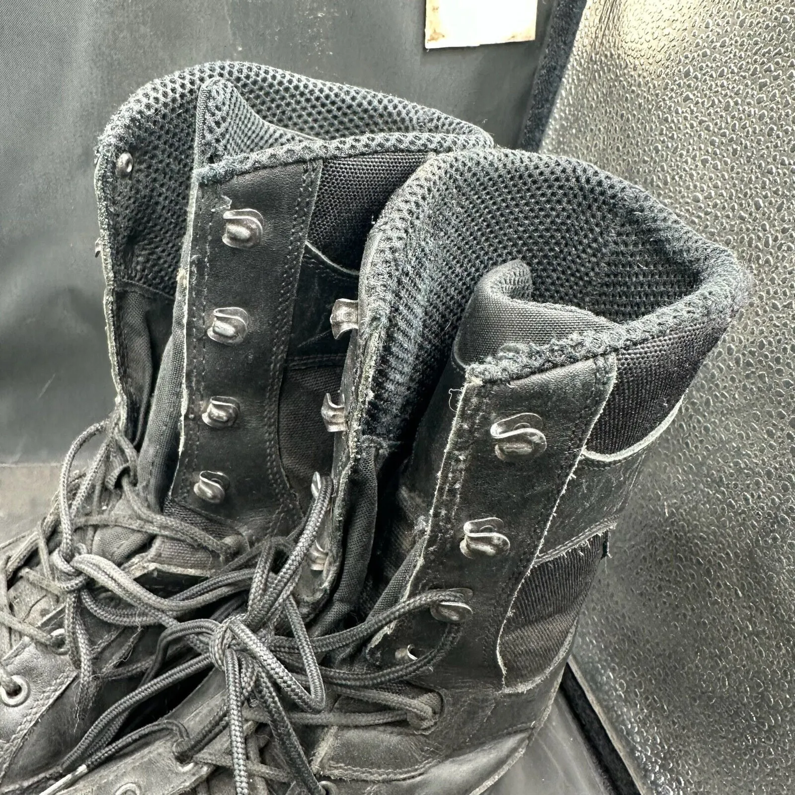 Austrian Army Black Leather Army Combat Boots - Size EU 44 - UK 9.5