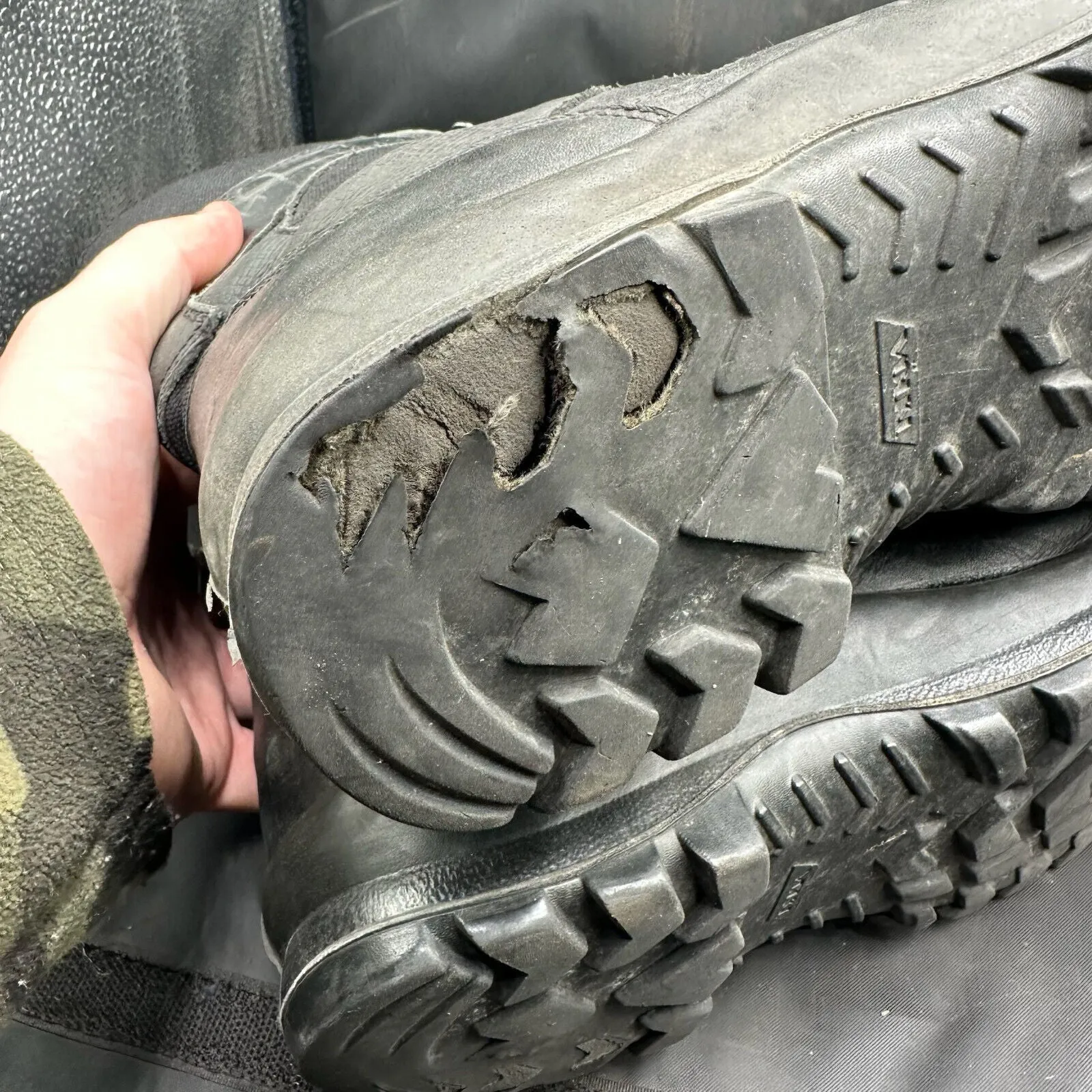 Austrian Army Black Leather Army Combat Boots - Size EU 44 - UK 9.5