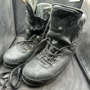 Austrian Army Black Leather Army Combat Boots - Size EU 45 - UK 10.5