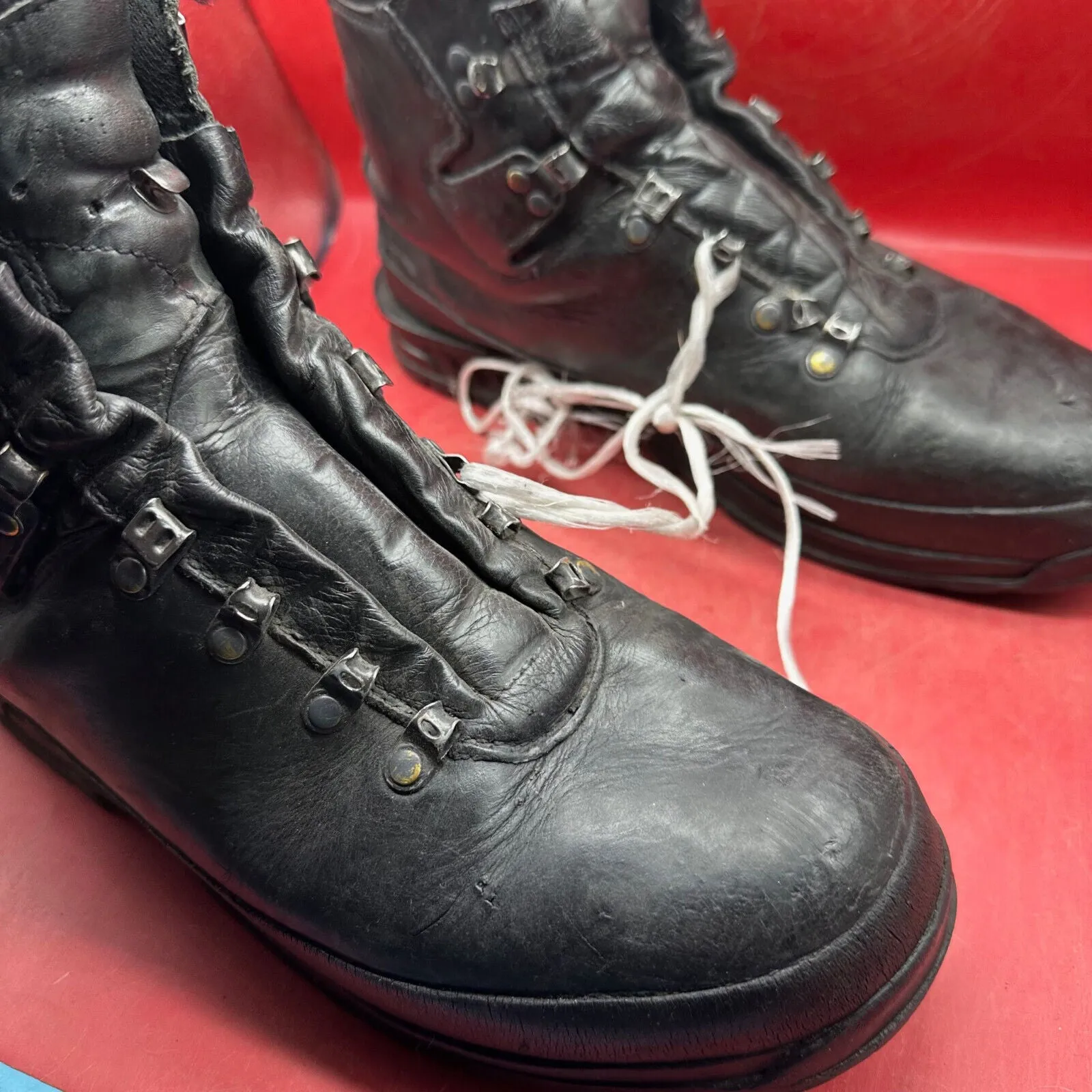 Austrian Army Black Leather MEINDL Heavy Duty Combat Boots - Size EU 47 - UK 12