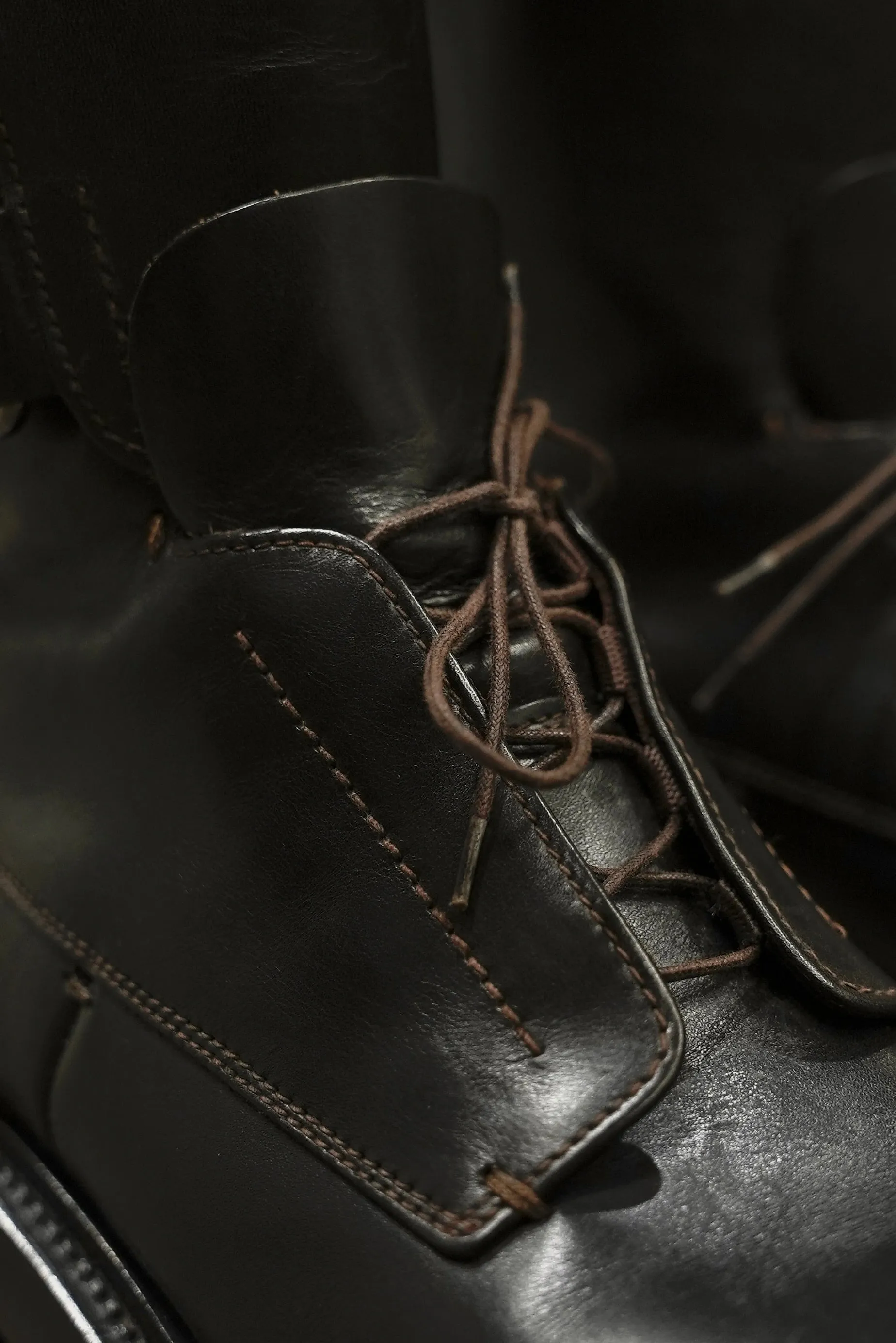 A/W1999 Prada runway combact military boots