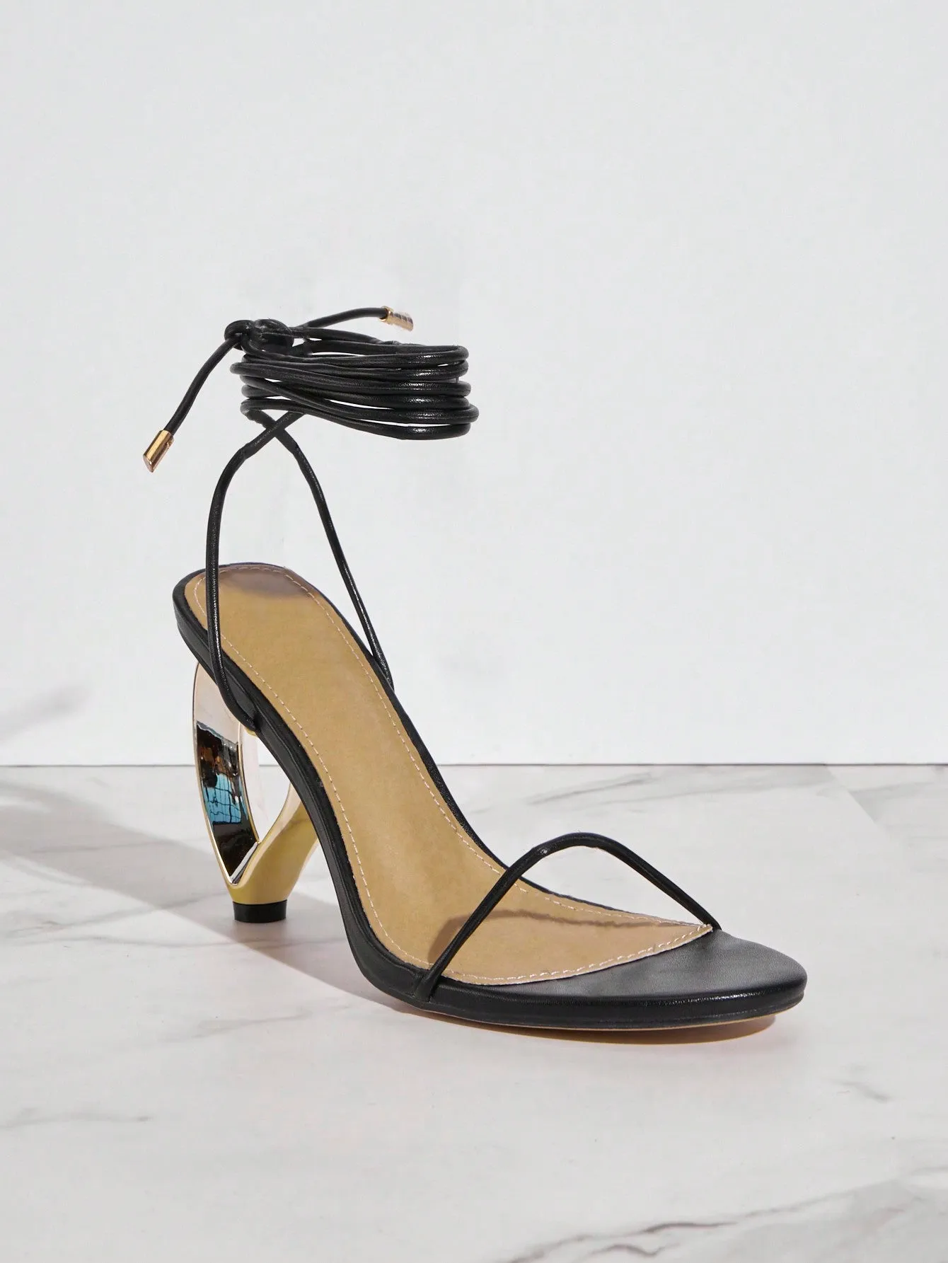 Black & Versatile High-Heeled Sandals