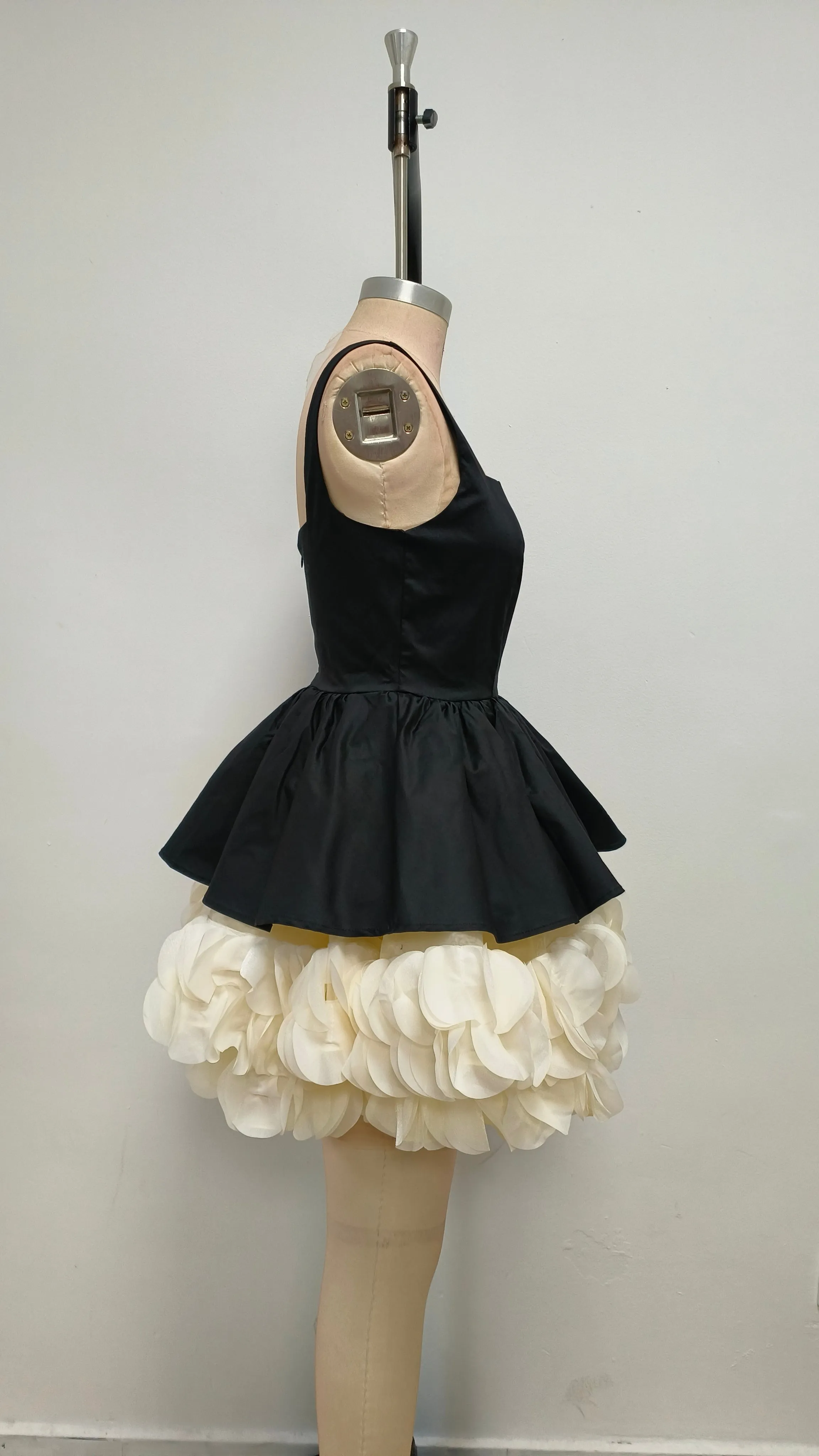 Black mini dress puffy skirt