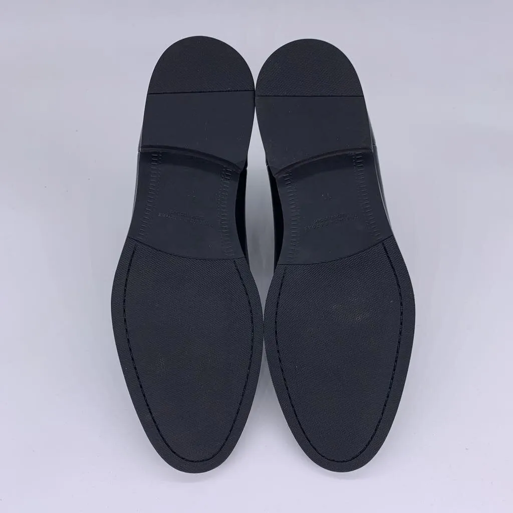 Bloomingdale's Chelsea Boots NIB