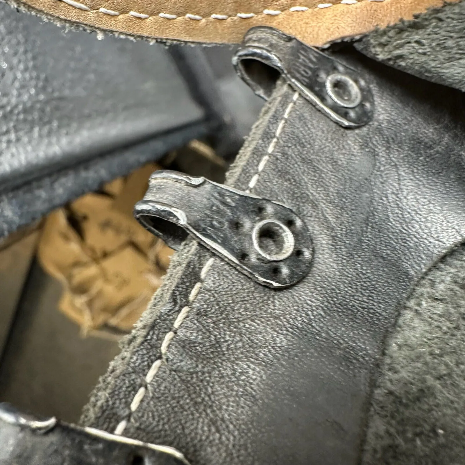 British Army Black Leather Army Combat Boots - Size UK 10 - 28cm