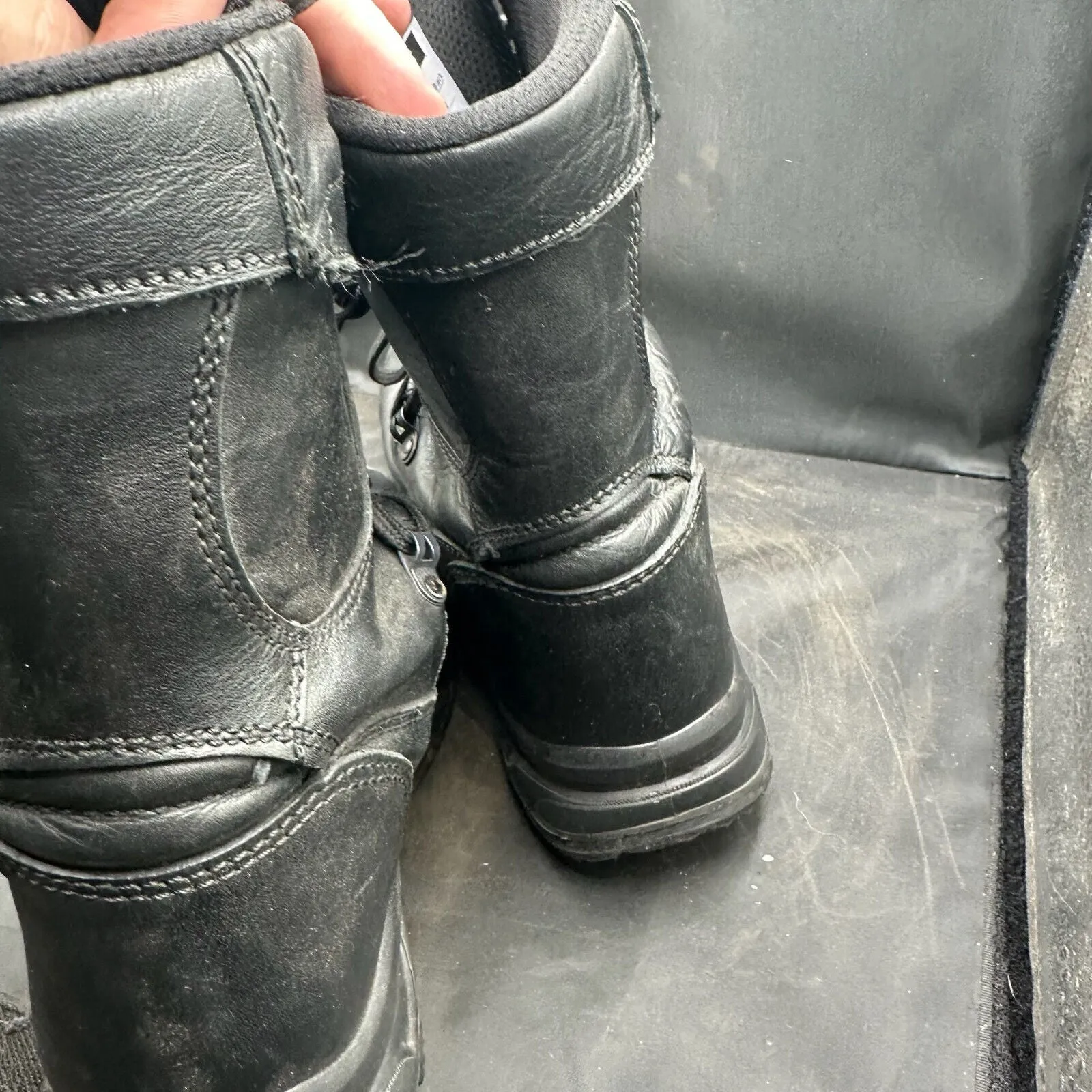 British Army Black Leather Army Combat Boots - YDS - Size UK 7M
