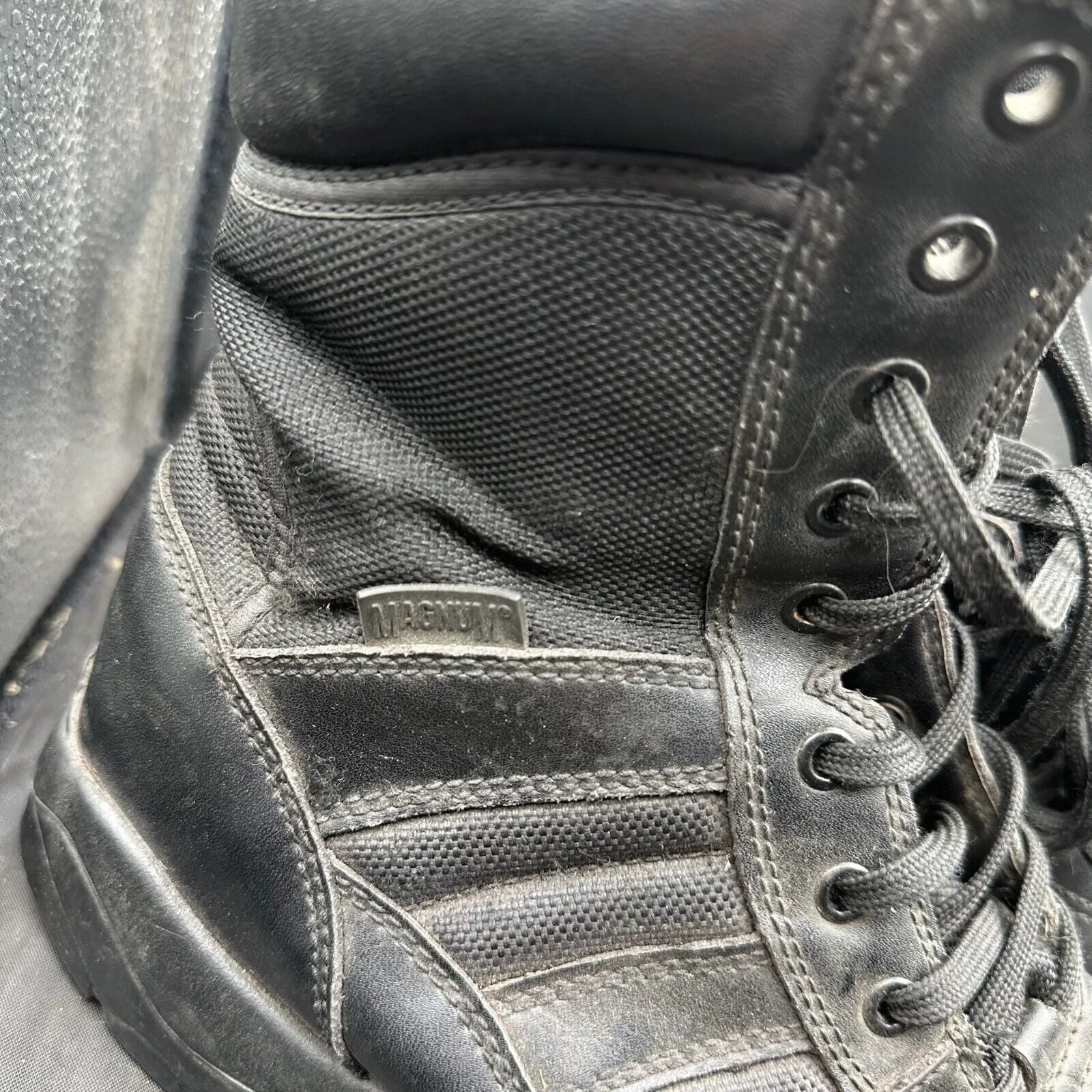 British Army Black Leather Army High Leg Combat Boots MAGNUM - Size UK 8