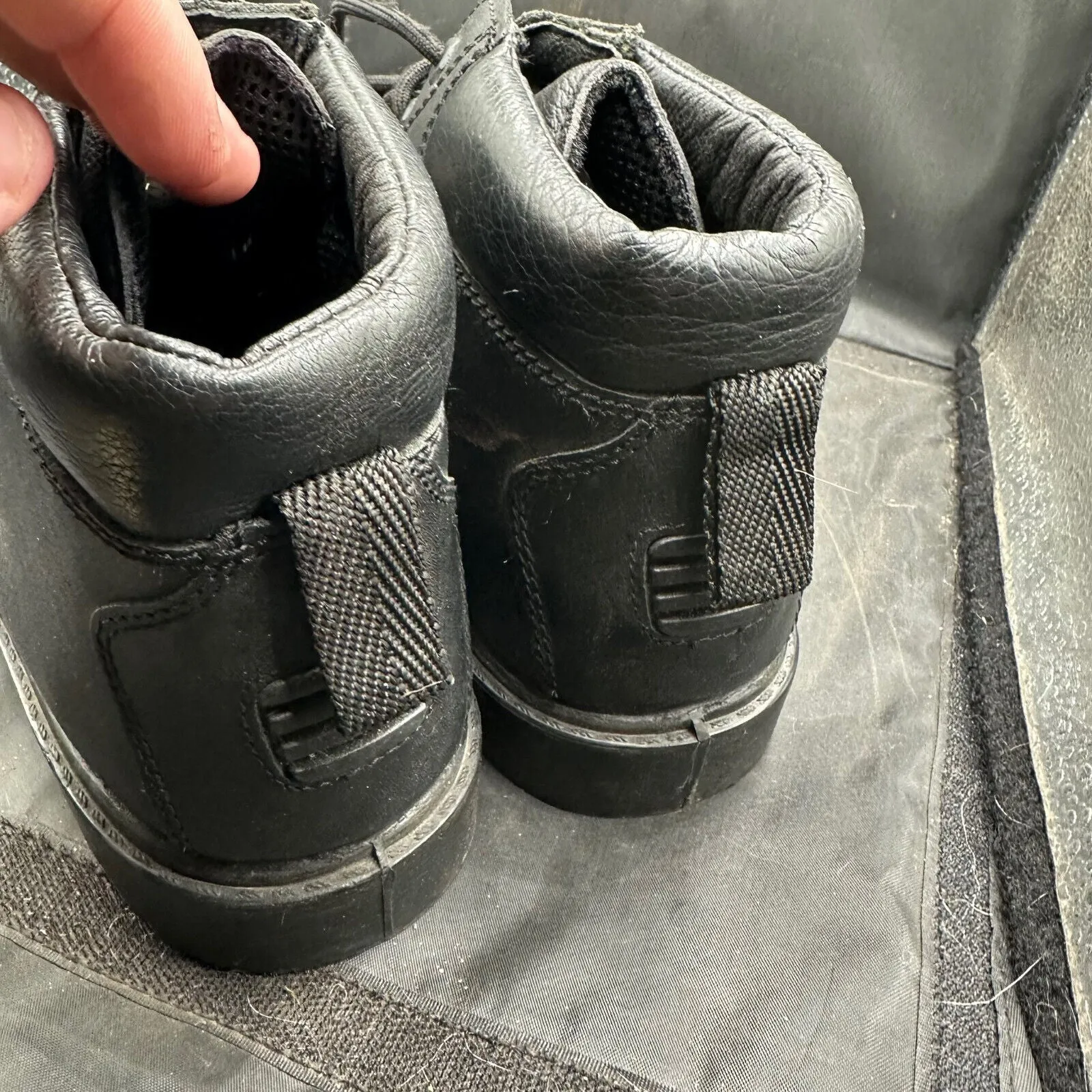 British Army Black Leather Safety / Combat Boots - Size EU 44 - UK 9M