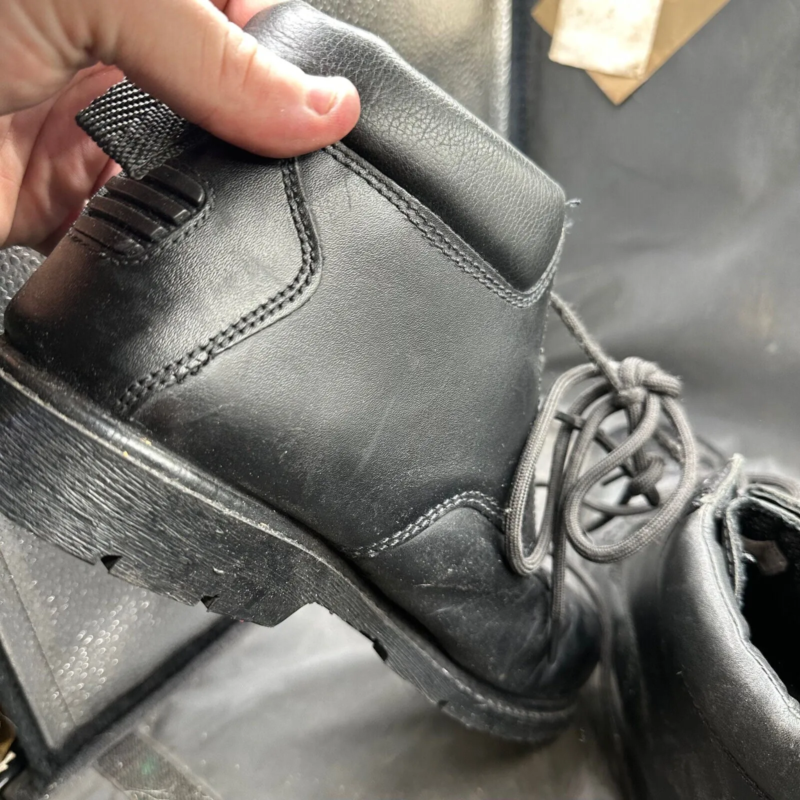 British Army Black Leather Safety / Combat Boots - Size EU 44 - UK 9M