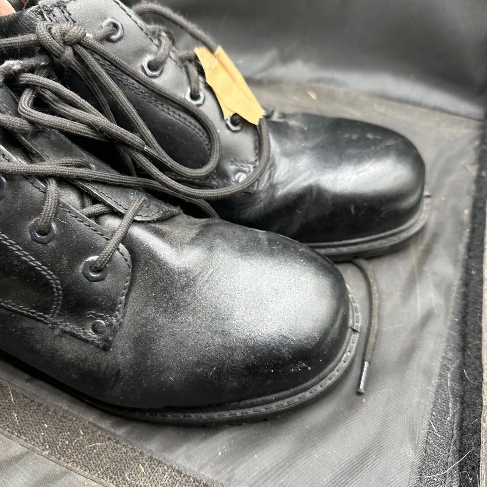 British Army Black Leather Safety / Combat Boots - Size EU 44 - UK 9M