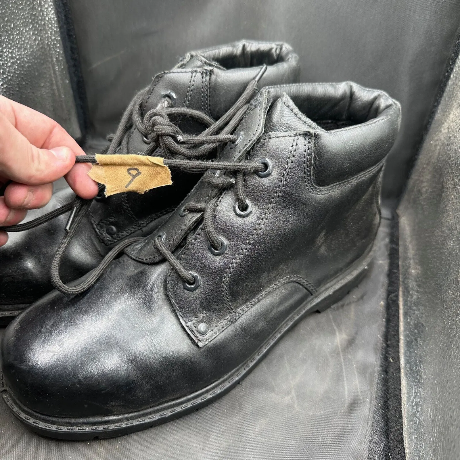 British Army Black Leather Safety / Combat Boots - Size EU 44 - UK 9M