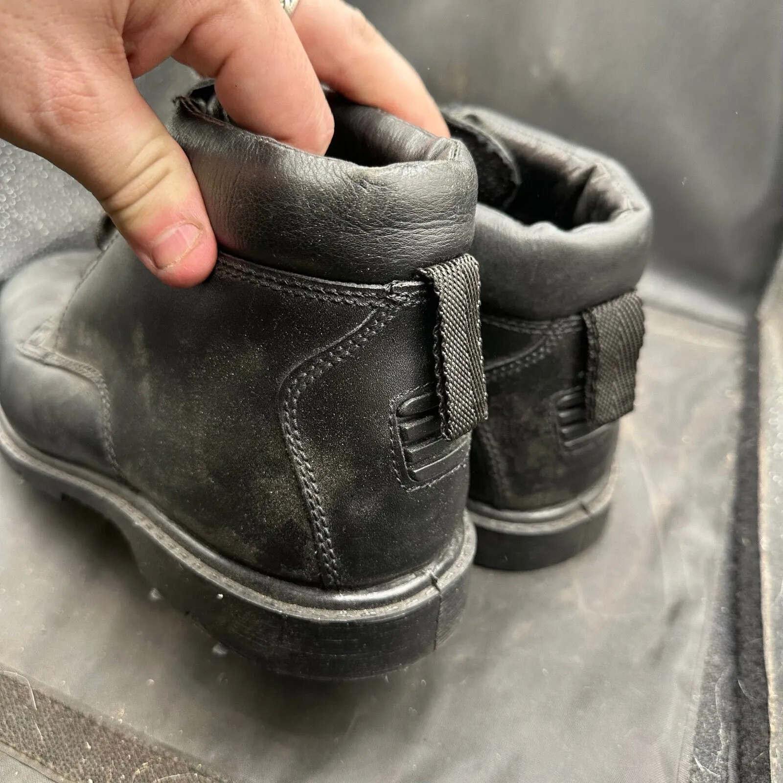 British Army Black Leather Safety / Combat Boots - Size EU 44 - UK 9M