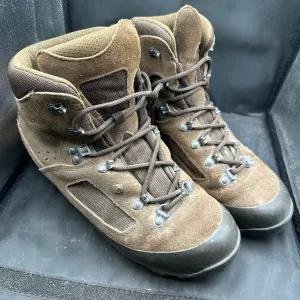 British Army Brown Leather High Top Combat Boots - Size EU 45 - UK 10M