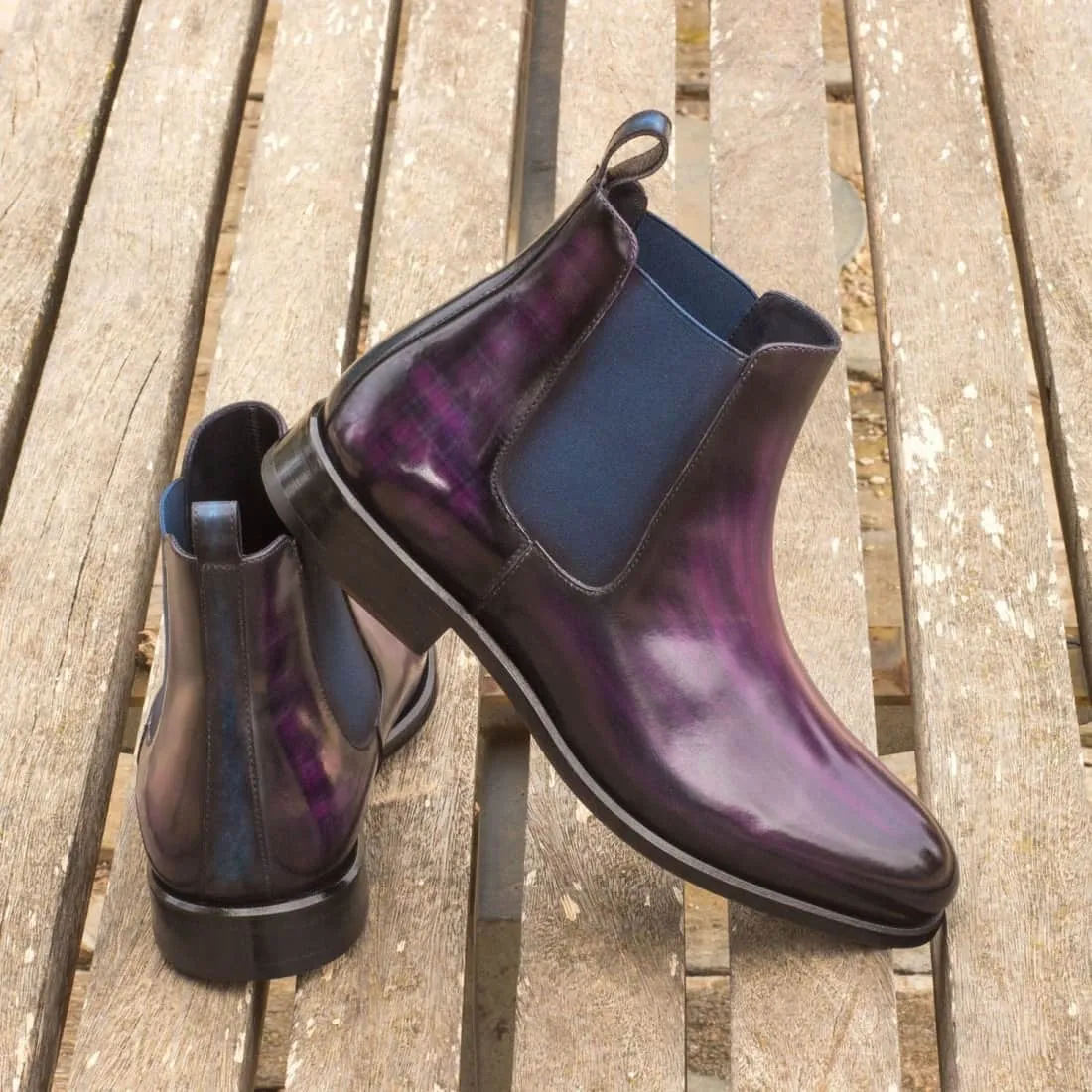Cheslea Boots en cuir patiné violet