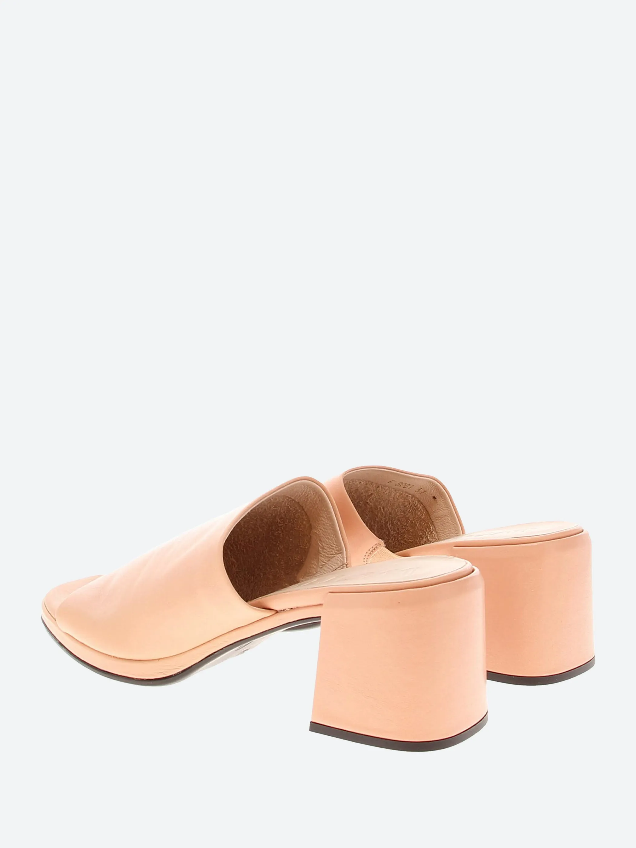 F-8001 Sandal