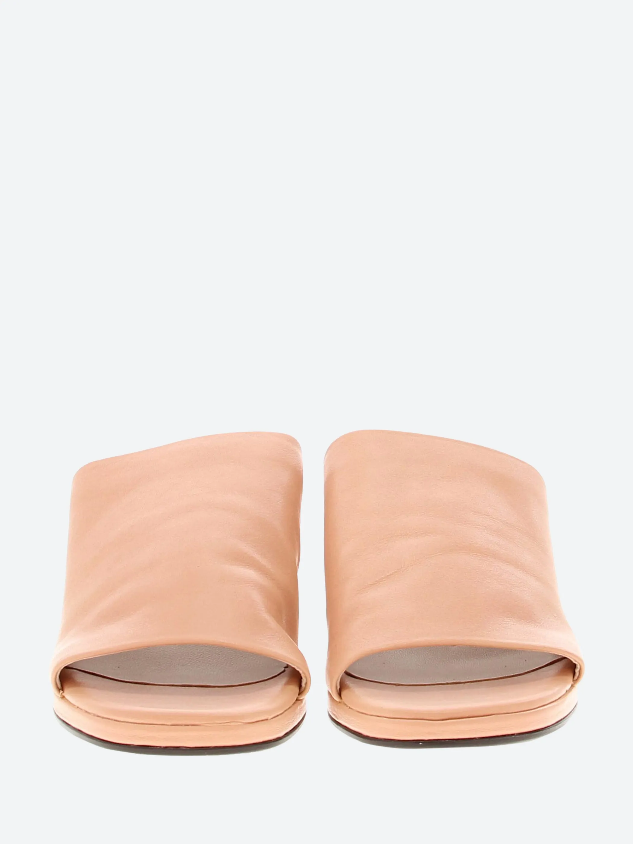 F-8001 Sandal