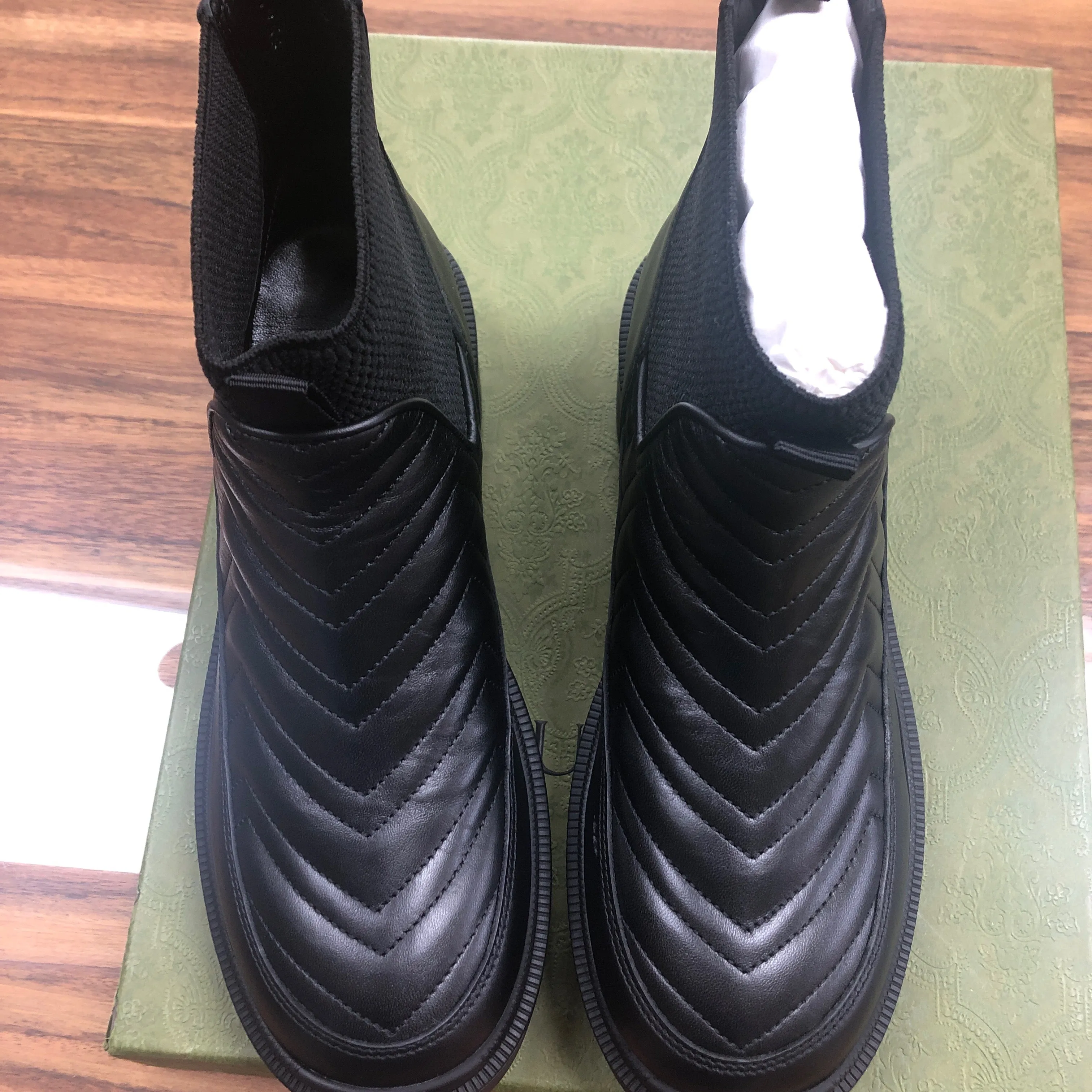 Gucci Nappa Matelasse Frances Chelsea Boots in Black