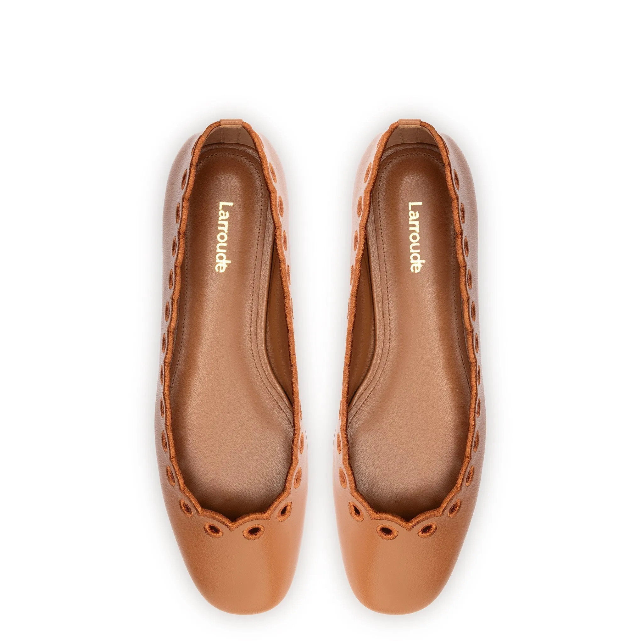 Meghan Broderie Flat In Caramel Leather