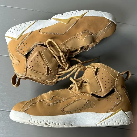 Nike Air Jordan True Flight GoldenLittle Kids Basketball Shoes