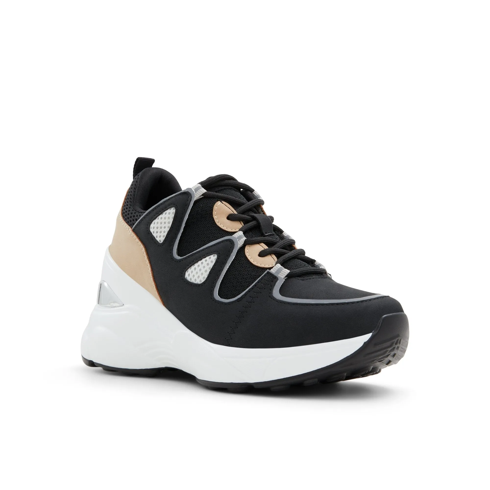 Ozzie / Sneakers