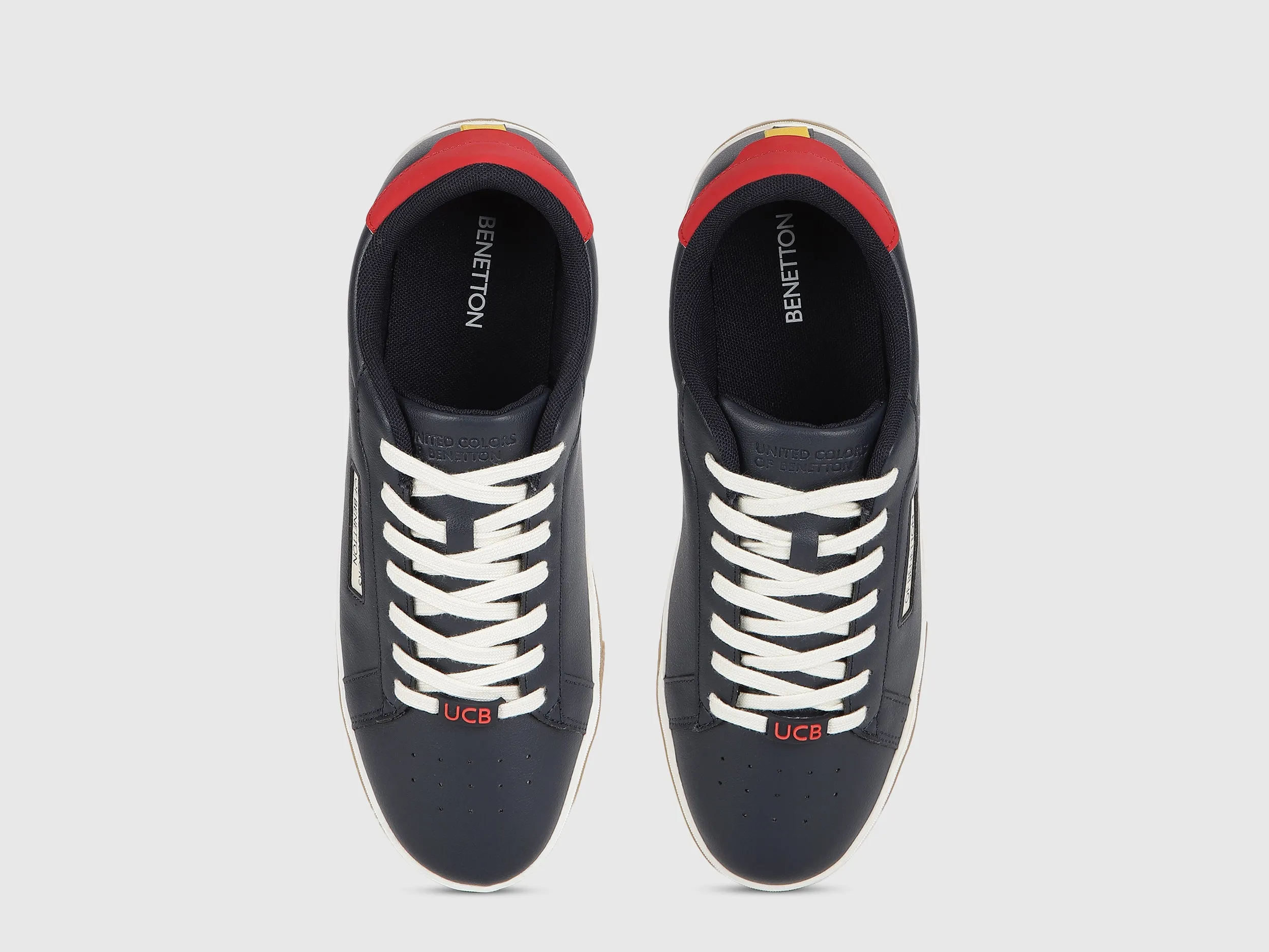 Perforated Pattern Lace-Up Casual Sneakers