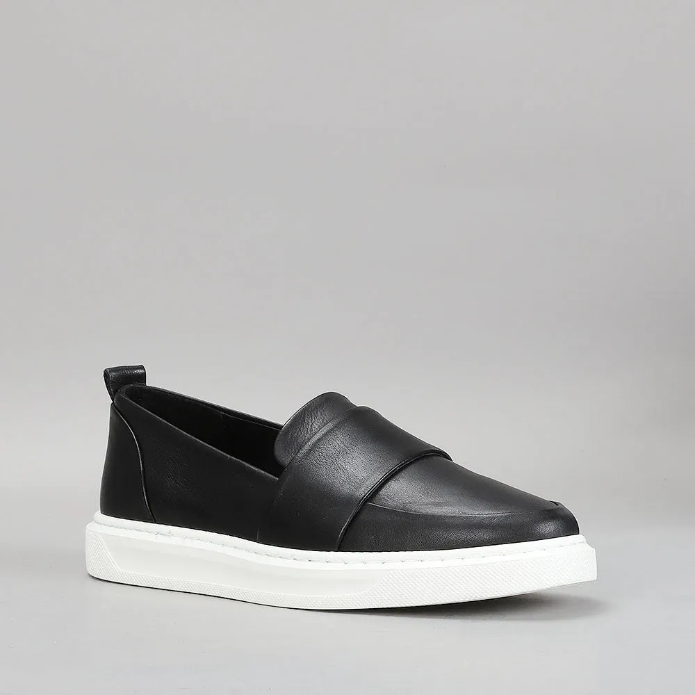 PINGLE - Black