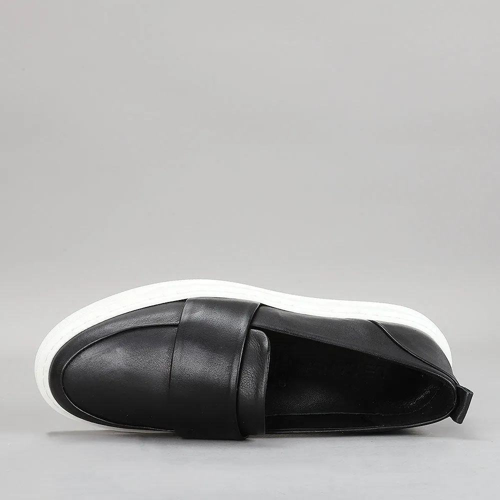 PINGLE - Black