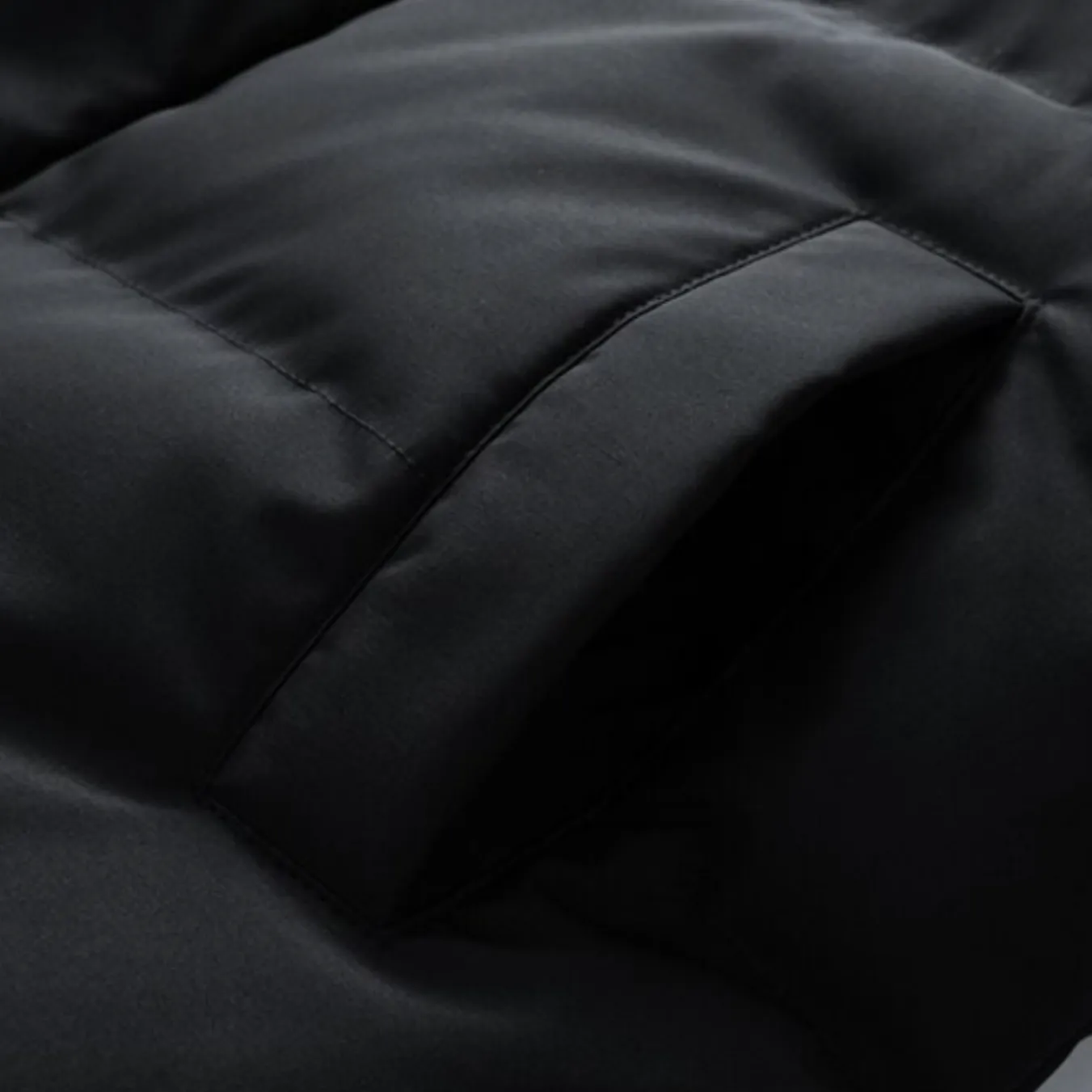 "STRP" Parka Doudoune Matelassée Blanc à Bandes - URB1™