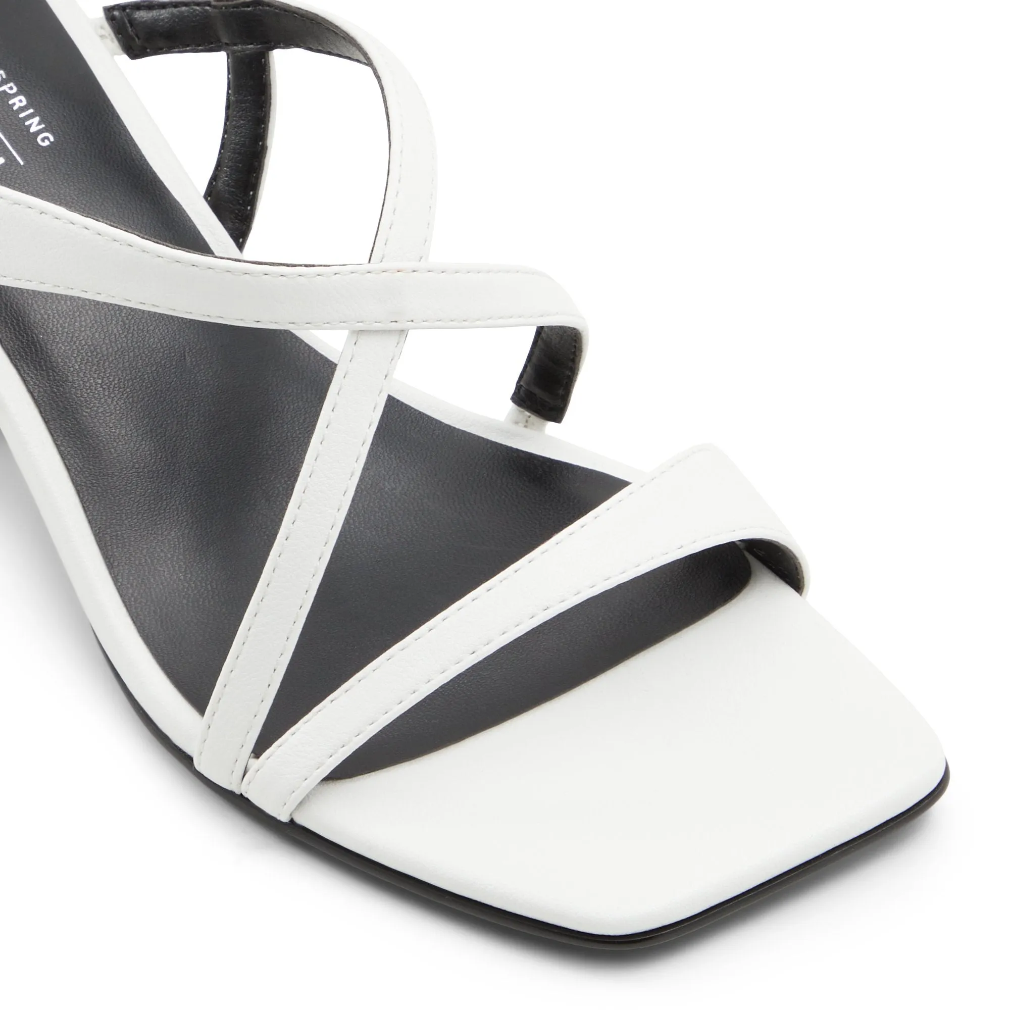Shaynaa / Heeled Sandals
