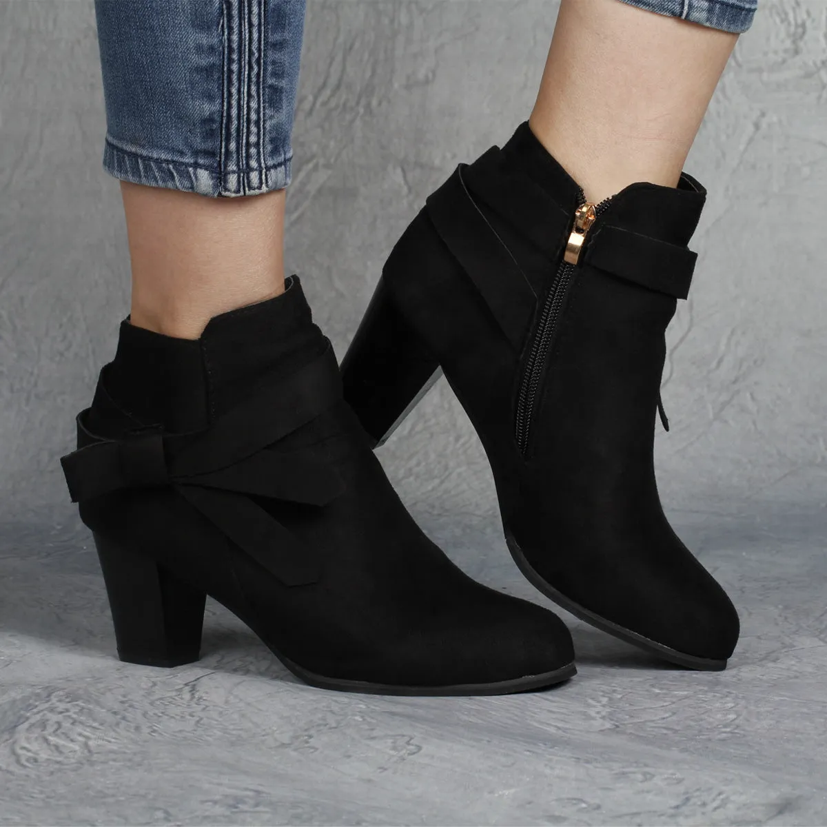 Short tube round head bowknot side zipper Martin boots women's autumn/winter 2021 new thick-heeled high-heeled women's boots and nude boots