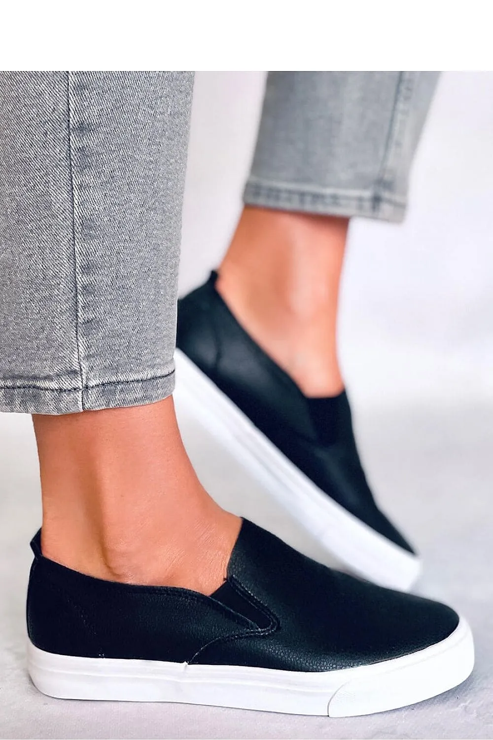 Sneakers Inello