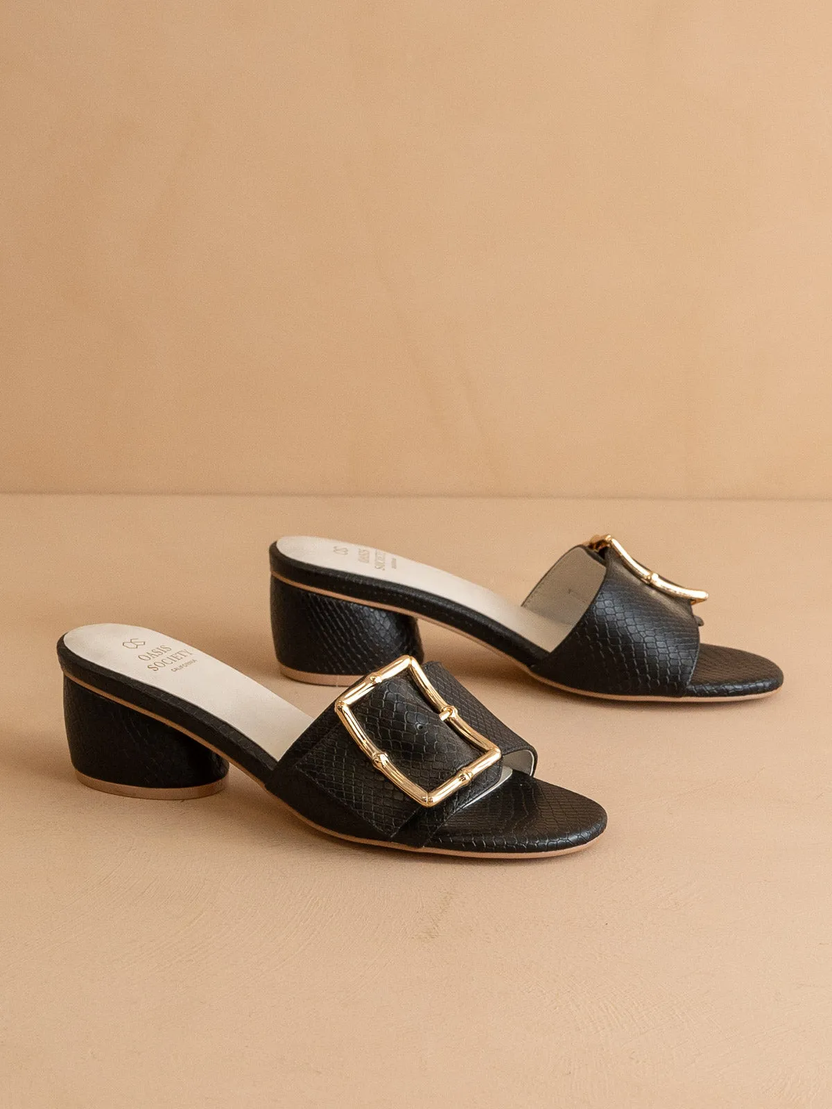 The Tucson | Black Low Heel with Bamboo Buckle