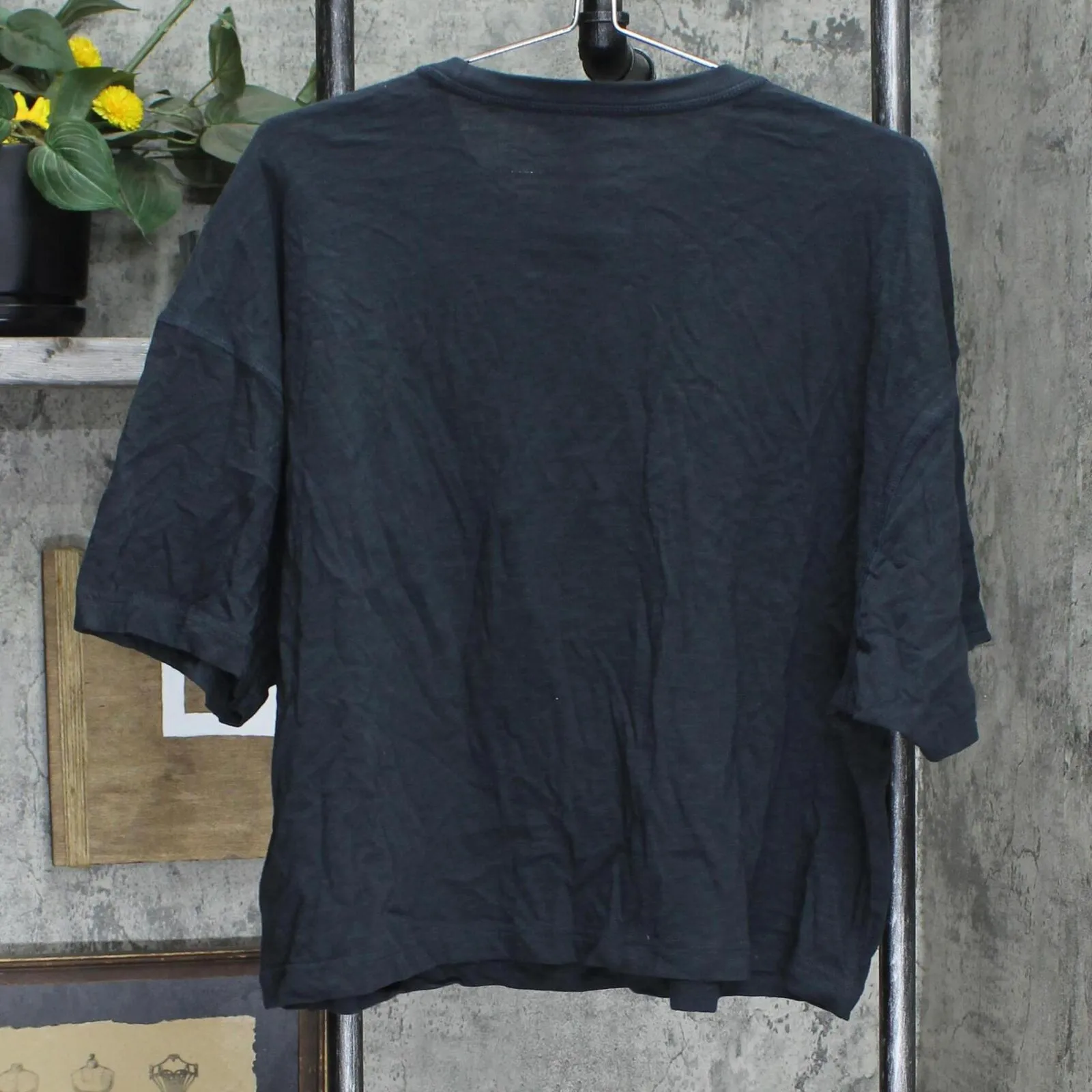 Universal Thread Women's Short Sleeve Boxy T-Shirt 78436099