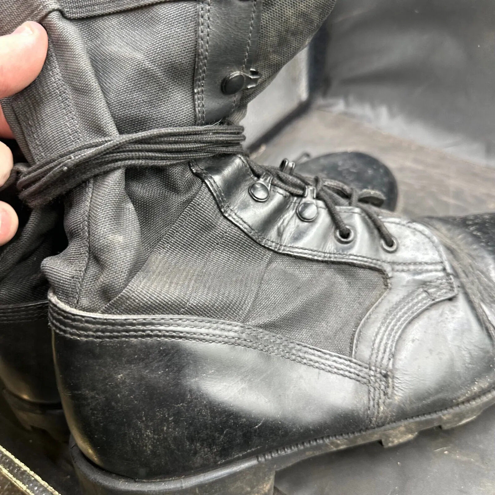 US Army Black Leather Duty Combat Bike Boots Wellco - Size EU 42 UK 9.5 US 10