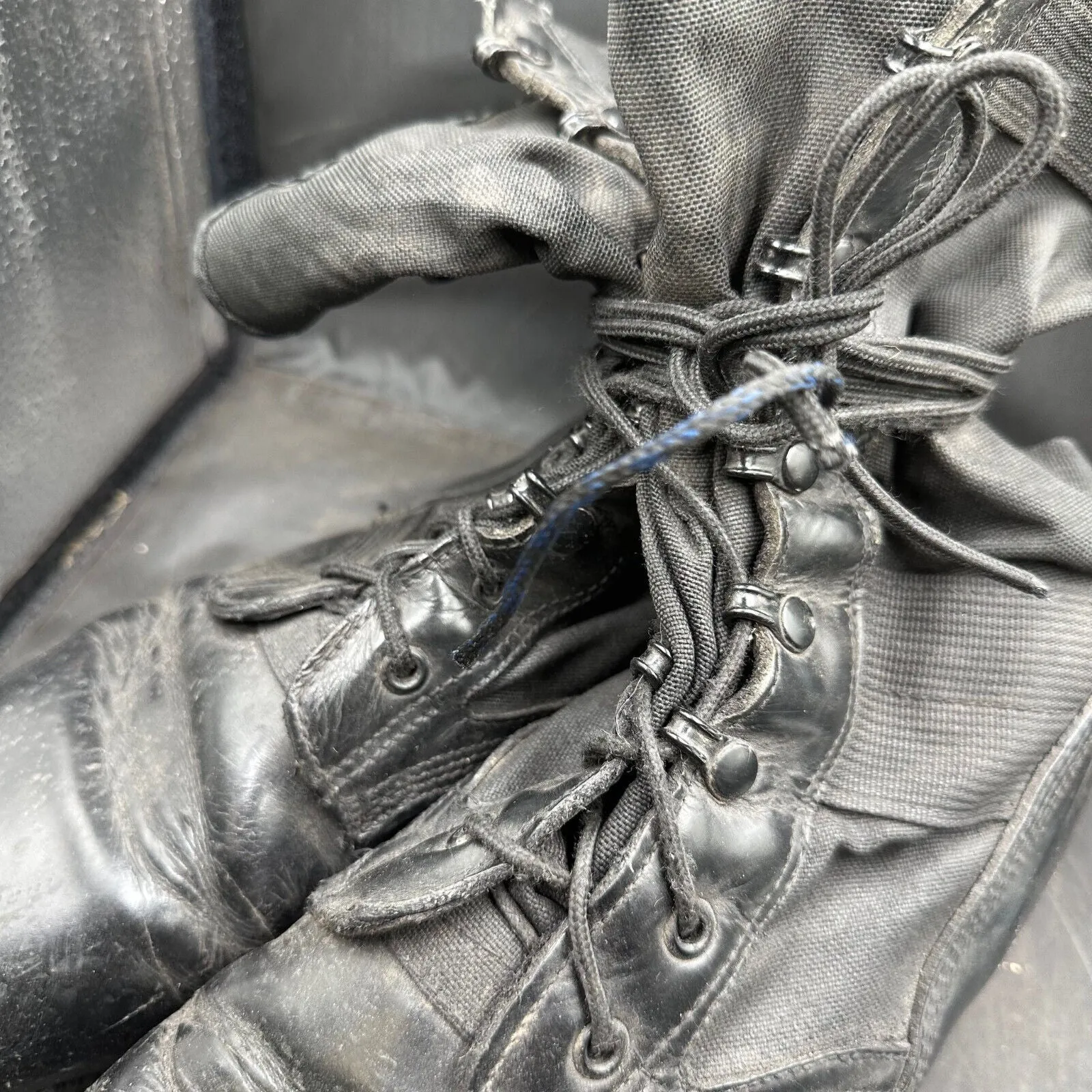 US Army Black Leather Duty Combat Bike Boots Wellco - Size EU 42 UK 9.5 US 10