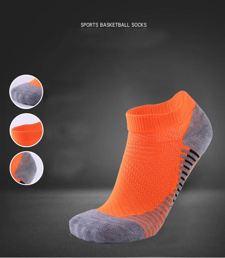 Versatile Sport Socks: Ideal for Various Activities and Seasons
