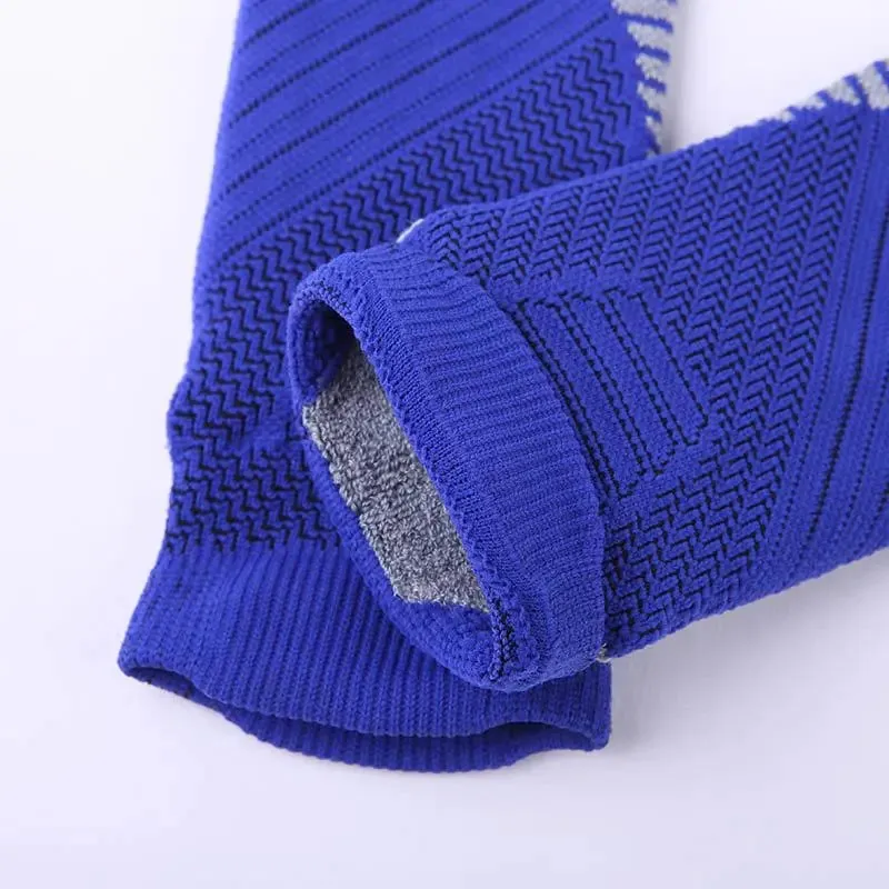 Versatile Sport Socks: Ideal for Various Activities and Seasons