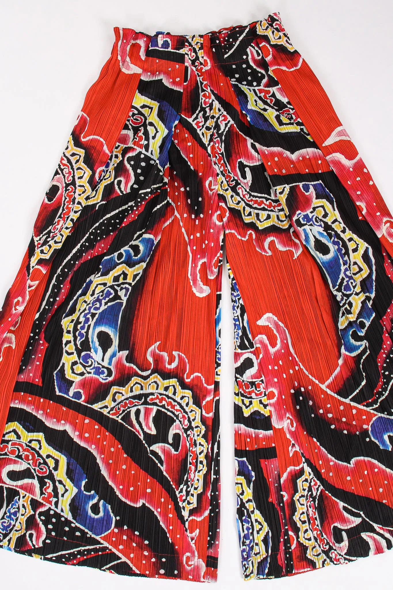 Wide Leg Fire Print Pant