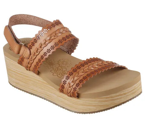 WOMEN'S SUMMERS - COASTAL STROLL